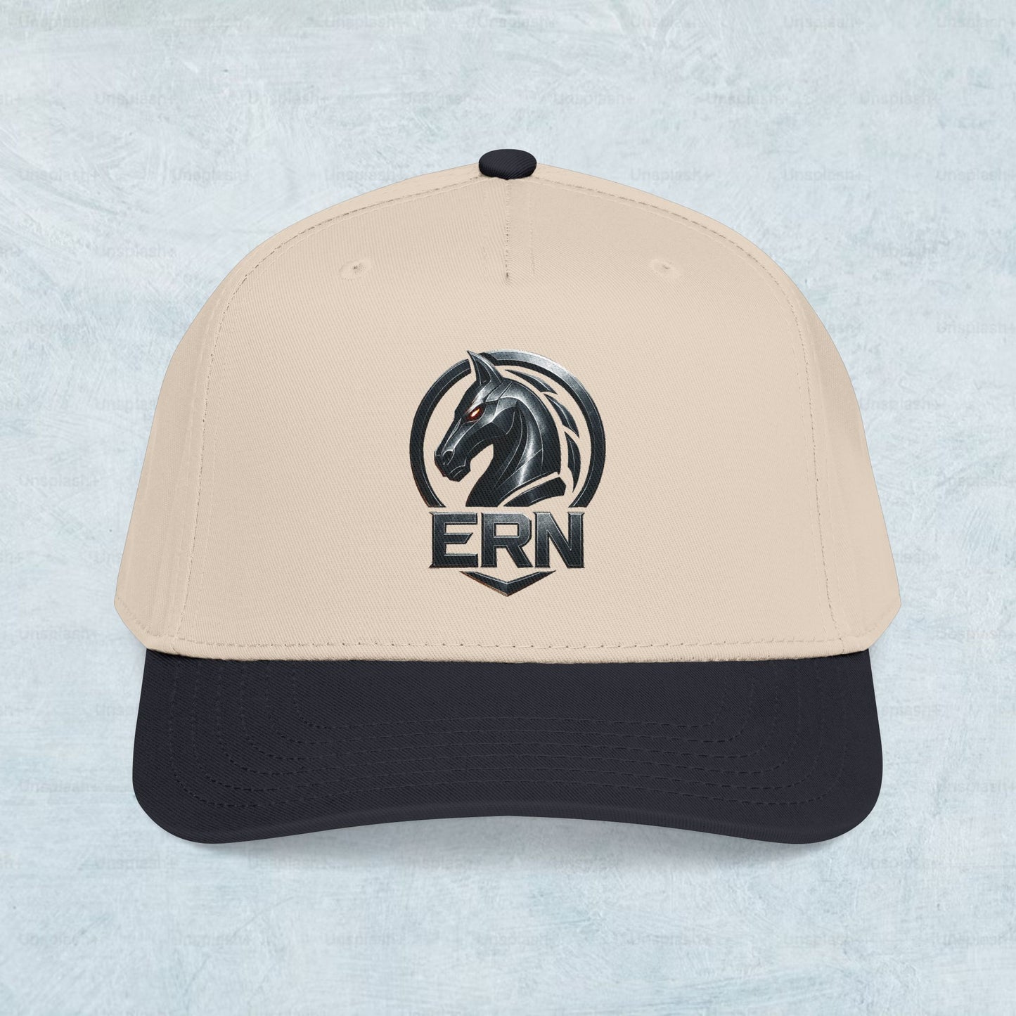 Gorra con el logotipo del clan ERN