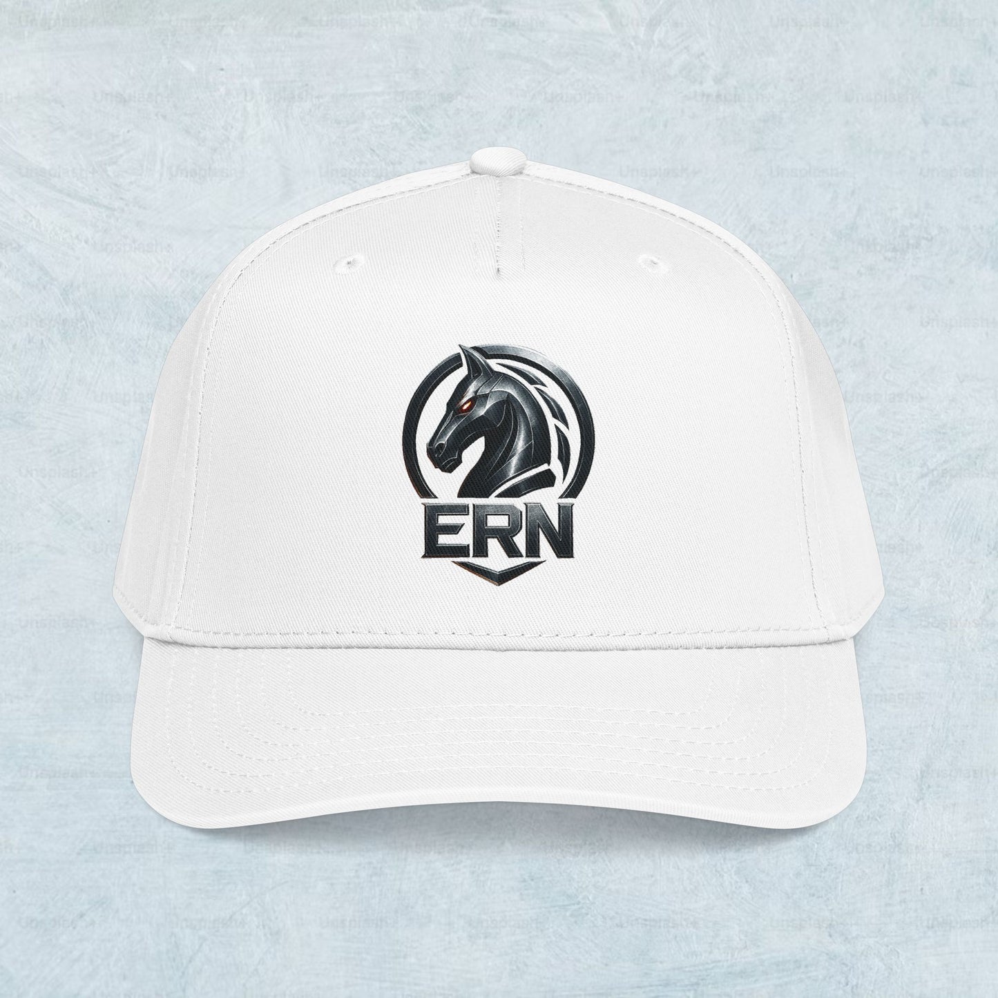 Gorra con el logotipo del clan ERN